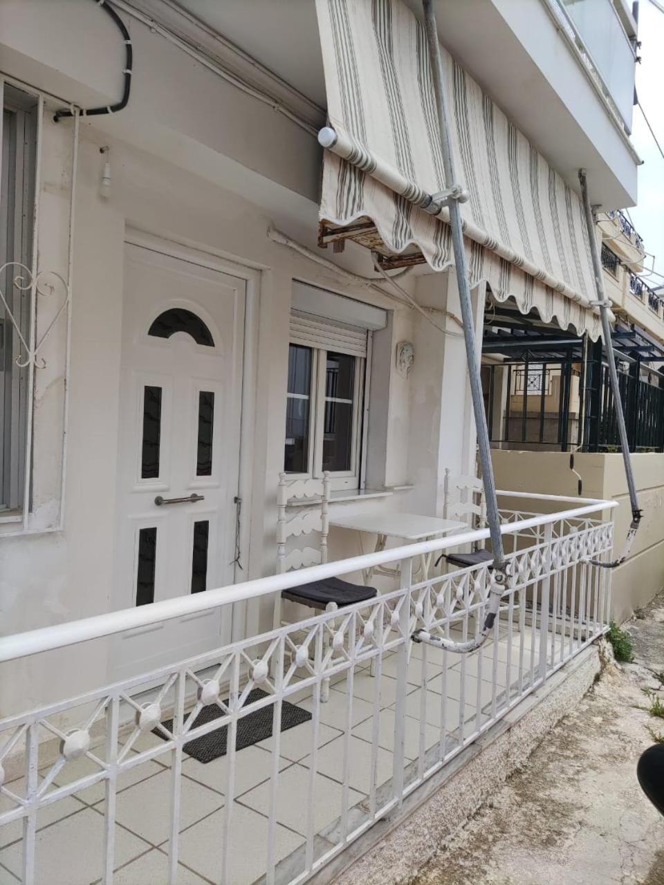 Sissy Apartment Vrahati Exterior foto