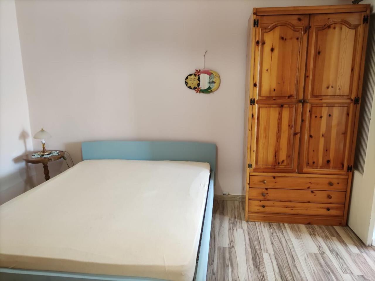 Sissy Apartment Vrahati Exterior foto